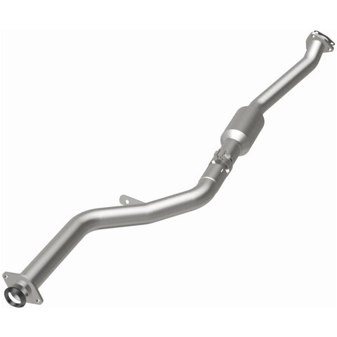 MagnaFlow Direct Fit Catalytic Converter 2014-2015 Forester H4 2.5 OEM Underbody