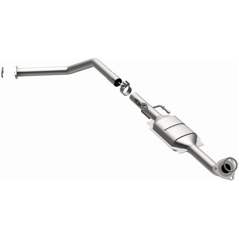 MagnaFlow Direct Fit Catalytic Converter 01-04 Toyota Sequoia 4.7L D/S