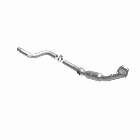 MagnaFlow Left Side Direct Fit Catalytic Converter 15-17 Chrysler 300 3.6L (4-Bolt Flange)