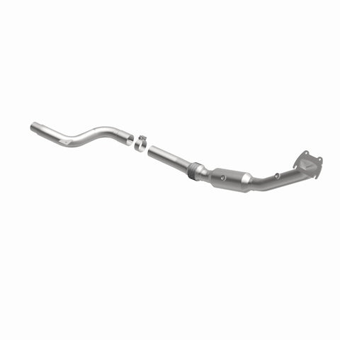 MagnaFlow Left Side Direct Fit Catalytic Converter 15-17 Chrysler 300 3.6L (4-Bolt Flange)