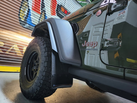 Rally Armor 19-25 Jeep JT Gladiator (Mojave/Rubicon) Black Mud Flap w/Grey Logo