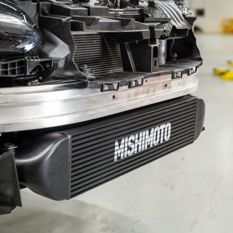Mishimoto 2023+ Honda Civic Type-R Intercooler Kit w/Pipes - Black Intercooler/Black Pipes