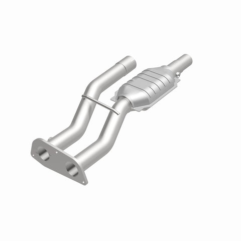MagnaFlow Direct Fit Catalytic Converter 98 GM Truck 5.7L