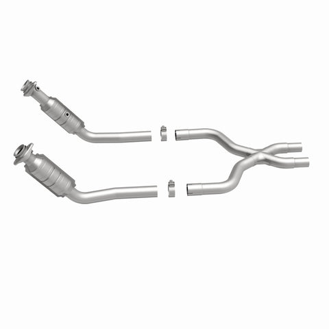 MagnaFlow Direct Fit Catalytic Converter 2011 Ford Mustang 3.7L