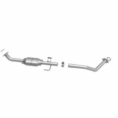 MagnaFlow Direct Fit Catalytic Converter 01-04 Toyota Sequoia 4.7L D/S