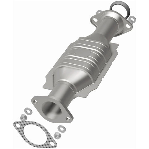 MagnaFlow Direct Fit Catalytic Converter 01-02 Montero 3.5L Rear