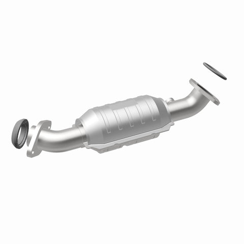 MagnaFlow Direct Fit Catalytic Converter 05-07 Cadillac CTS 3.6L D/S