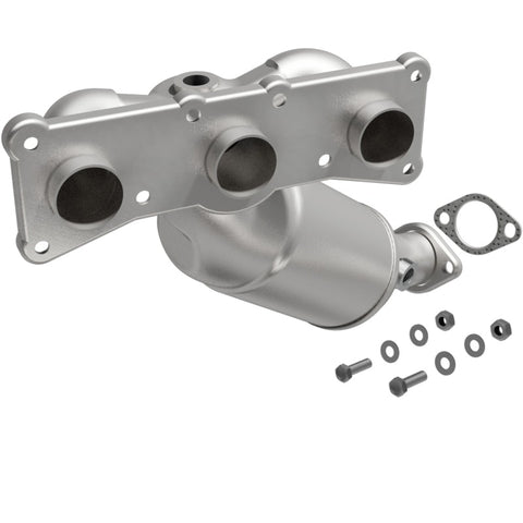 MagnaFlow Direct Fit Catalytic Converter BMW 3 06-09 Rear OEM