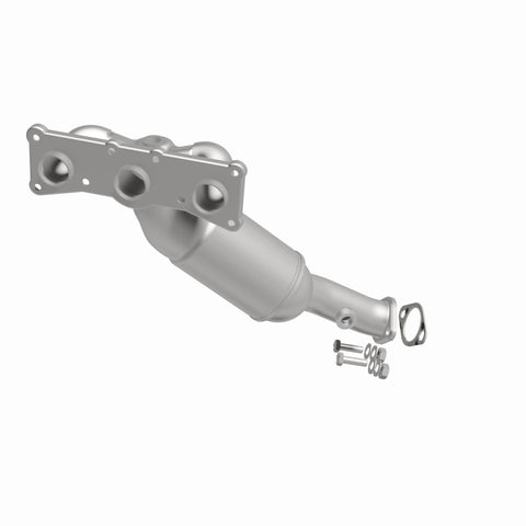 MagnaFlow Direct Fit Catalytic Converter BMW 3 06-09 Rear OEM