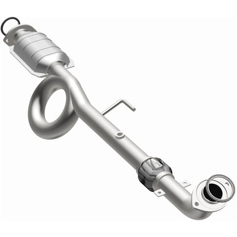 MagnaFlow Direct Fit Catalytic Converter 10-11 Toyota Camry 2.5L