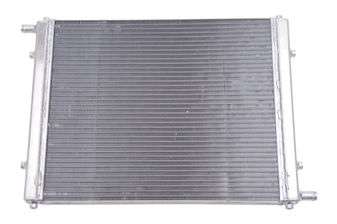 Edelbrock Heat Exchanger Single Pass Single Row 31 000 Btu/Hr 22In W X 16 5In H X 1 5In D Black