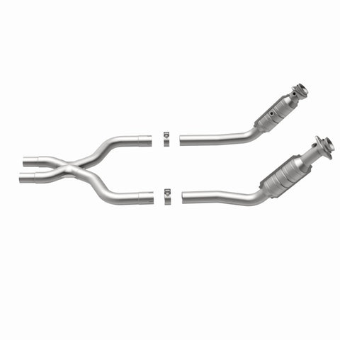MagnaFlow Direct Fit Catalytic Converter 2011 Ford Mustang 3.7L