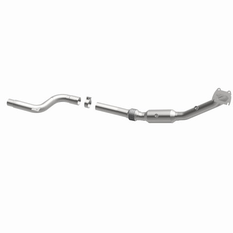 MagnaFlow Left Side Direct Fit Catalytic Converter 15-17 Chrysler 300 3.6L (4-Bolt Flange)