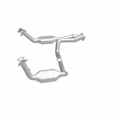 MagnaFlow DF Cat. Conv 02-06 Cadillac Truck. 8 5.3L Dual Conv. Y-Pipe Assy 2wd/Chevy Truck 99-07