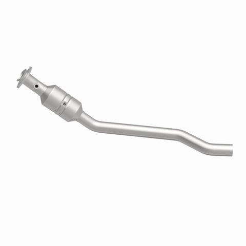 MagnaFlow Direct Fit Catalytic Converter 2011 Grand Cherokee 5.7L DS