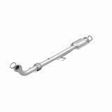 MagnaFlow Direct Fit Catalytic Converter 10-11 Toyota Camry 2.5L