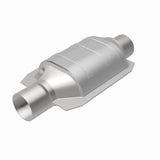 MagnaFlow Universal Catalytic Converter 2.25 W/Single O2 Boss