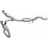 MagnaFlow Direct Fit Catalytic Converter 01 Dodge Dakota 3.9L 4WD