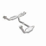 MagnaFlow DF Cat. Conv 02-06 Cadillac Truck. 8 5.3L Dual Conv. Y-Pipe Assy 2wd/Chevy Truck 99-07
