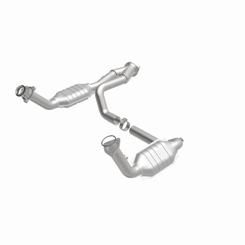 MagnaFlow DF Cat. Conv 02-06 Cadillac Truck. 8 5.3L Dual Conv. Y-Pipe Assy 2wd/Chevy Truck 99-07