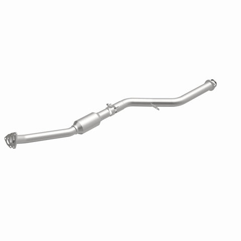 MagnaFlow Direct Fit Catalytic Converter 2014-2015 Forester H4 2.5 OEM Underbody