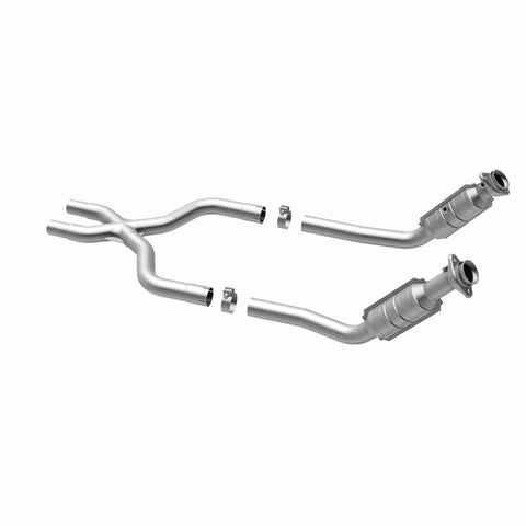 MagnaFlow Direct Fit Catalytic Converter 2011 Ford Mustang 3.7L