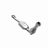 MagnaFlow Direct Fit Catalytic Converter 03-05 Crown Vic 4.6 D/S OEM