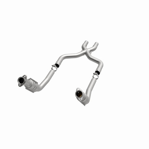 MagnaFlow Direct Fit Catalytic Converter 2011 Ford Mustang 3.7L