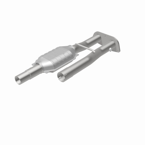 MagnaFlow Direct Fit Catalytic Converter 98 GM Truck 5.7L