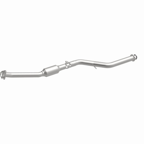 MagnaFlow Direct Fit Catalytic Converter 2014-2015 Forester H4 2.5 OEM Underbody