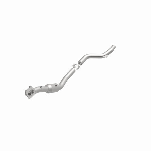 MagnaFlow Right Side Direct Fit Catalytic Converter 15-17 Chrysler 300 3.6L (4-Bolt Flange)