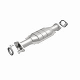 MagnaFlow Direct Fit Catalytic Converter 01-02 Montero 3.5L Rear