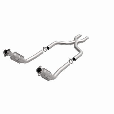 MagnaFlow Direct Fit Catalytic Converter 2011 Ford Mustang 3.7L
