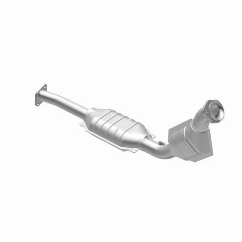MagnaFlow Direct Fit Catalytic Converter 03-05 Crown Vic 4.6 P/S OEM