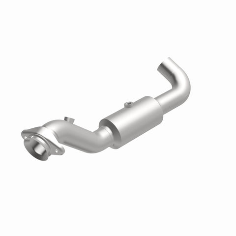 MagnaFlow Direct Fit Catalytic Converter 2015-2017 F-150 V6 2.7 OEM Underbody