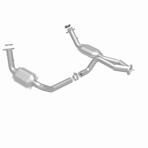 MagnaFlow DF Cat. Conv 02-06 Cadillac Truck. 8 5.3L Dual Conv. Y-Pipe Assy 2wd/Chevy Truck 99-07