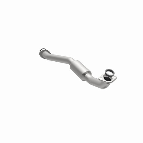 MagnaFlow Direct Fit Catalytic Converter 2009-2012 Highlander 2.7 L Underbody