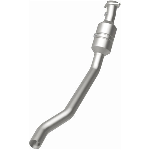 MagnaFlow Direct Fit Catalytic Converter 2011 Grand Cherokee 5.7L DS