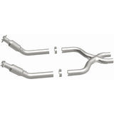 MagnaFlow 13-14 Ford Mustang 5.8L OEM Underbody Direct Fit EPA Compliant Catalytic Converter